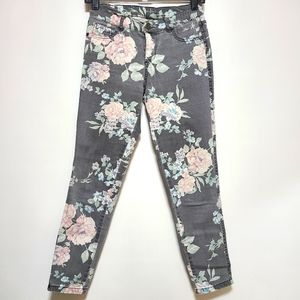 SOHO Spring Jeans